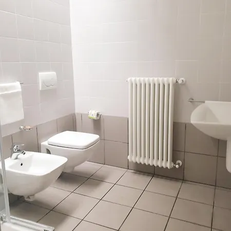 Moderno Per 4 Persone Apartment