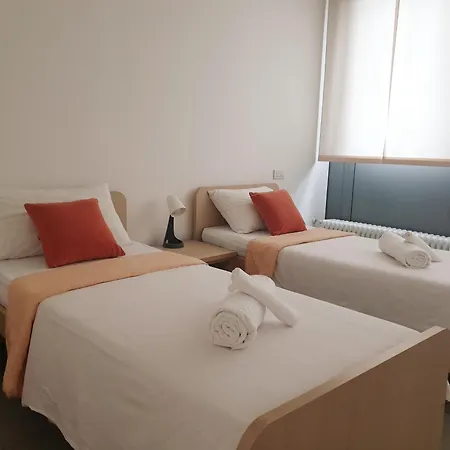 Moderno Per 4 Persone Apartment *