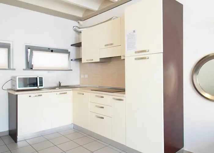 Apartman Moderno Per 4 Persone Lecco