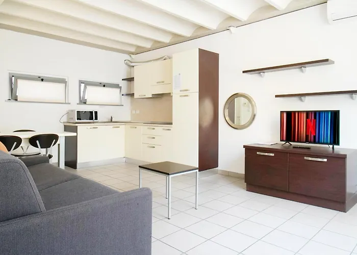 Moderno Per 4 Persone Lecco