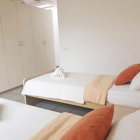 Appartement Moderno Per 4 Persone Lecco