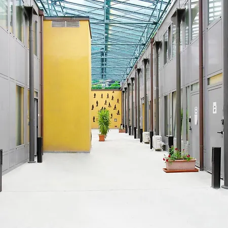 Moderno Per 4 Persone Lecco