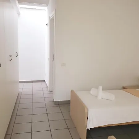 Apartment Moderno Per 4 Persone Lecco