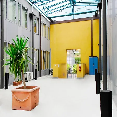 Moderno Per 4 Persone Apartment